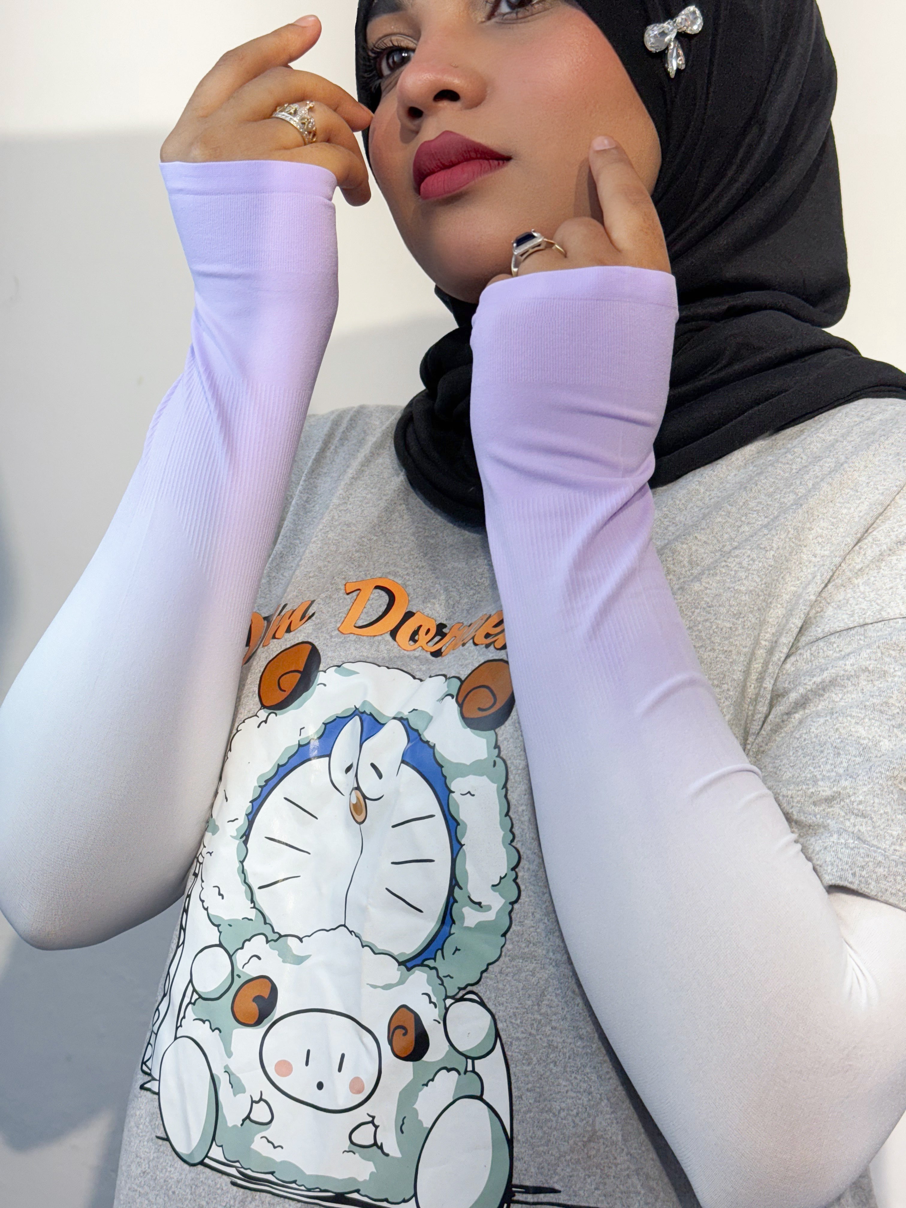 Ice gloves imported Cotton soft finger hole gloves muslim wear gloves( Random Pick )