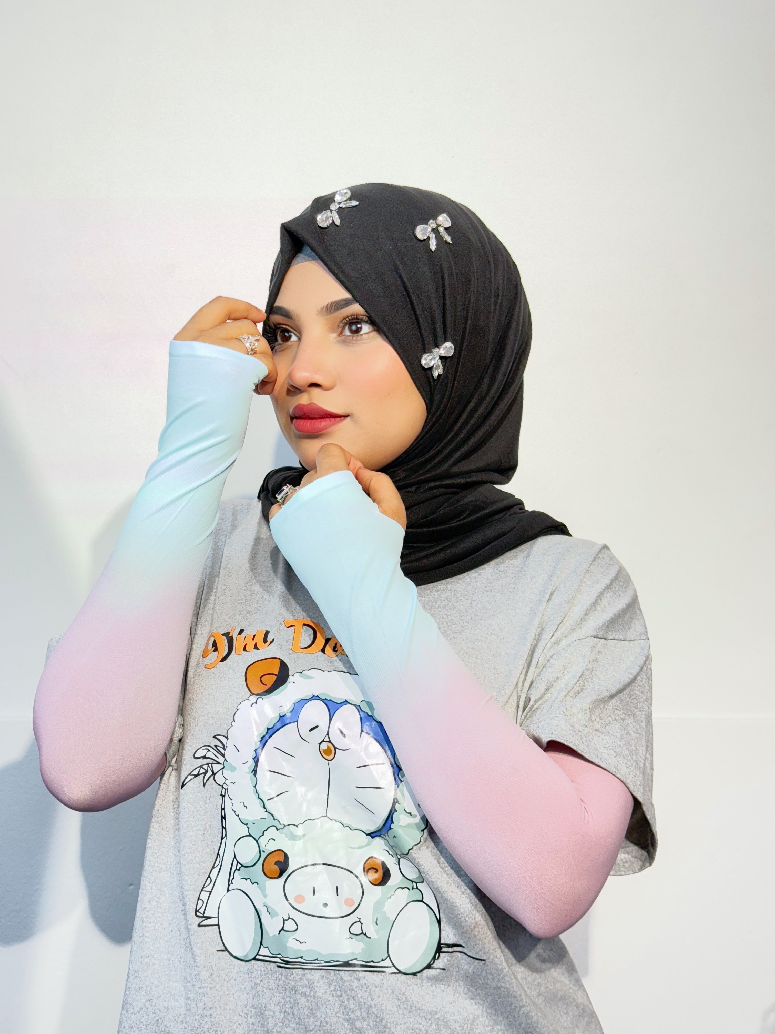 Ice gloves imported Cotton soft finger hole gloves muslim wear gloves( Random Pick )