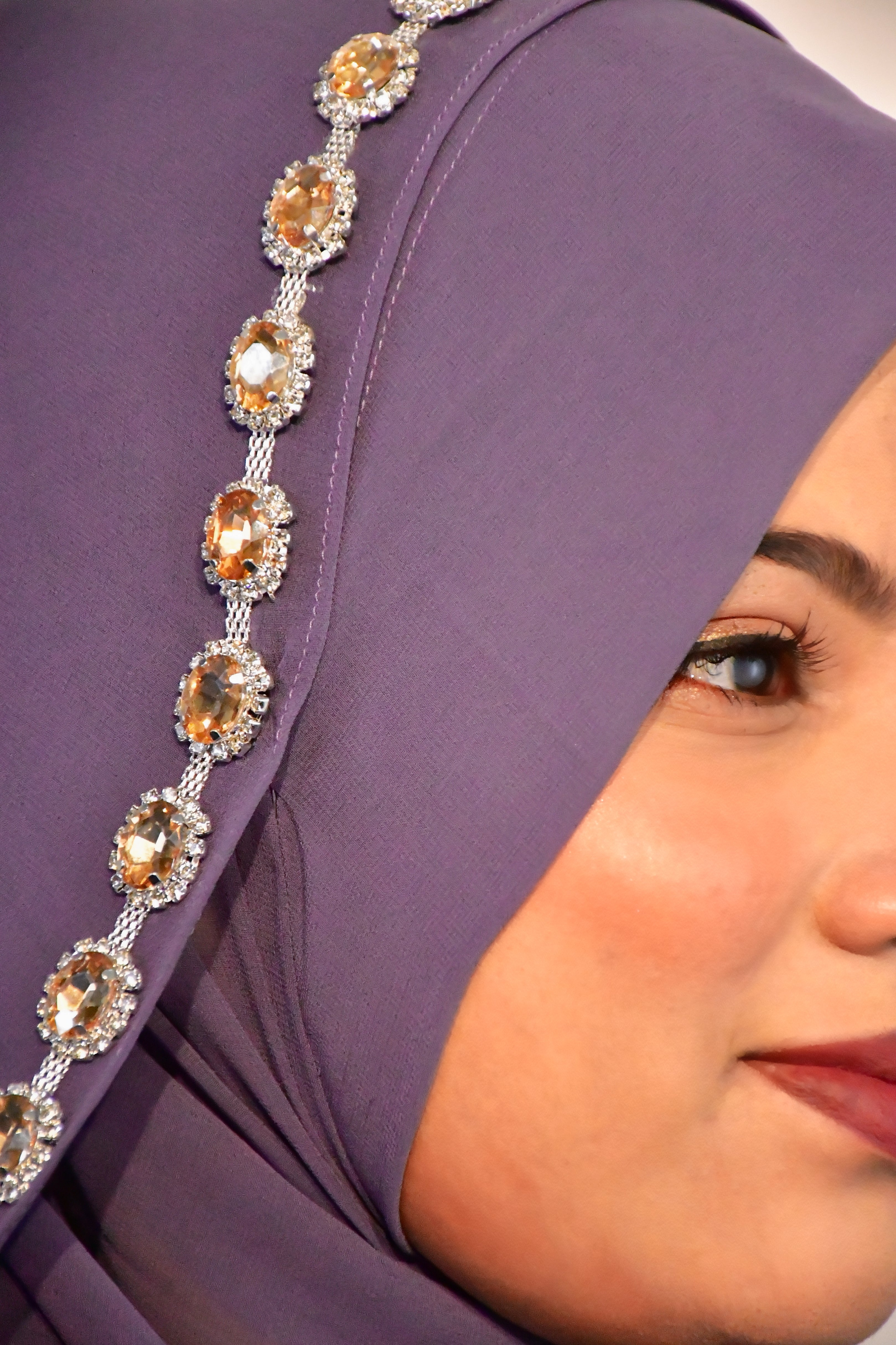 Instant - Ready To Wear/ Makhni Style Luxury Premium Diamond Hijab