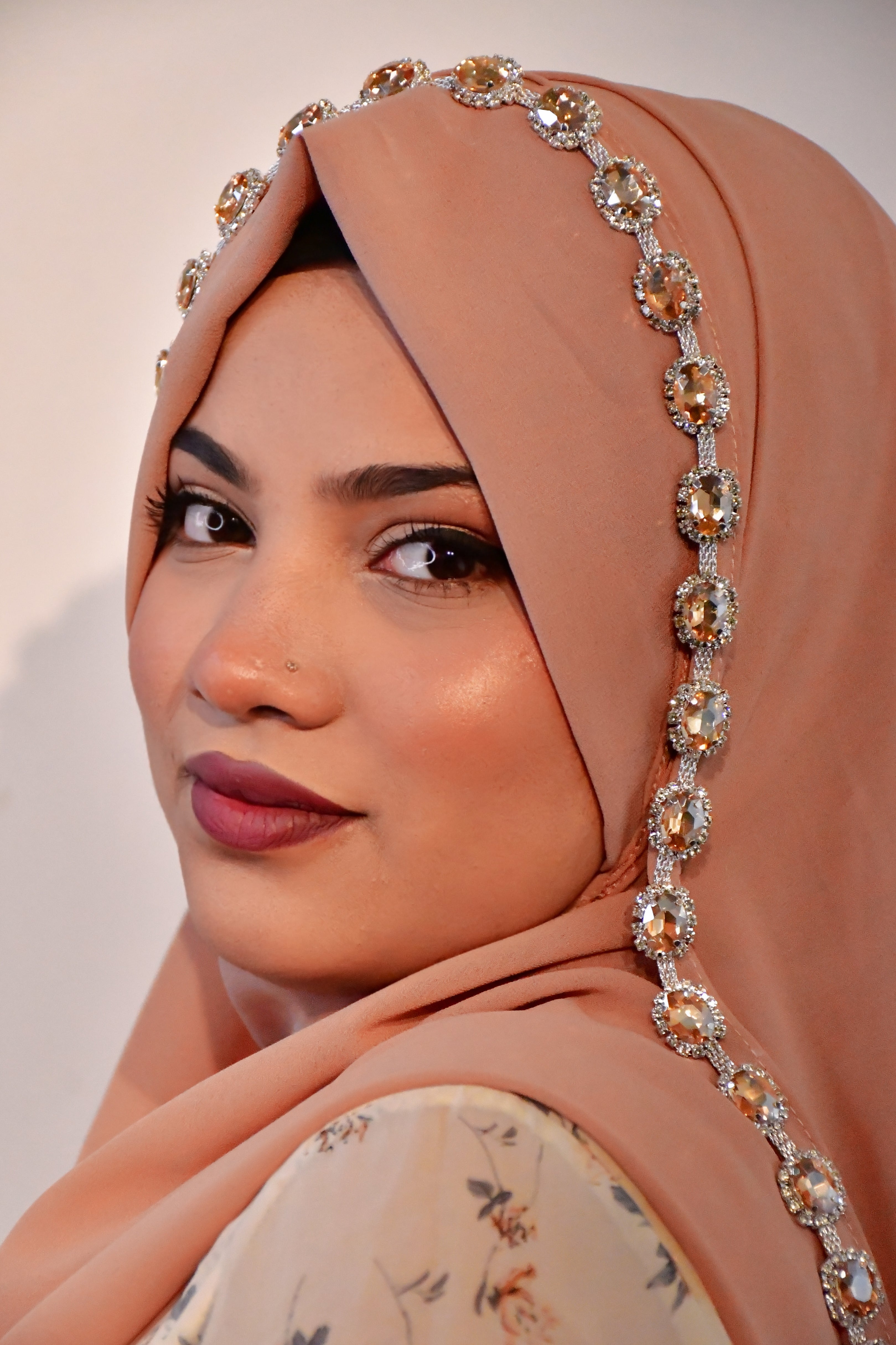 Instant - Ready To Wear/ Makhni Style Luxury Premium Diamond Hijab