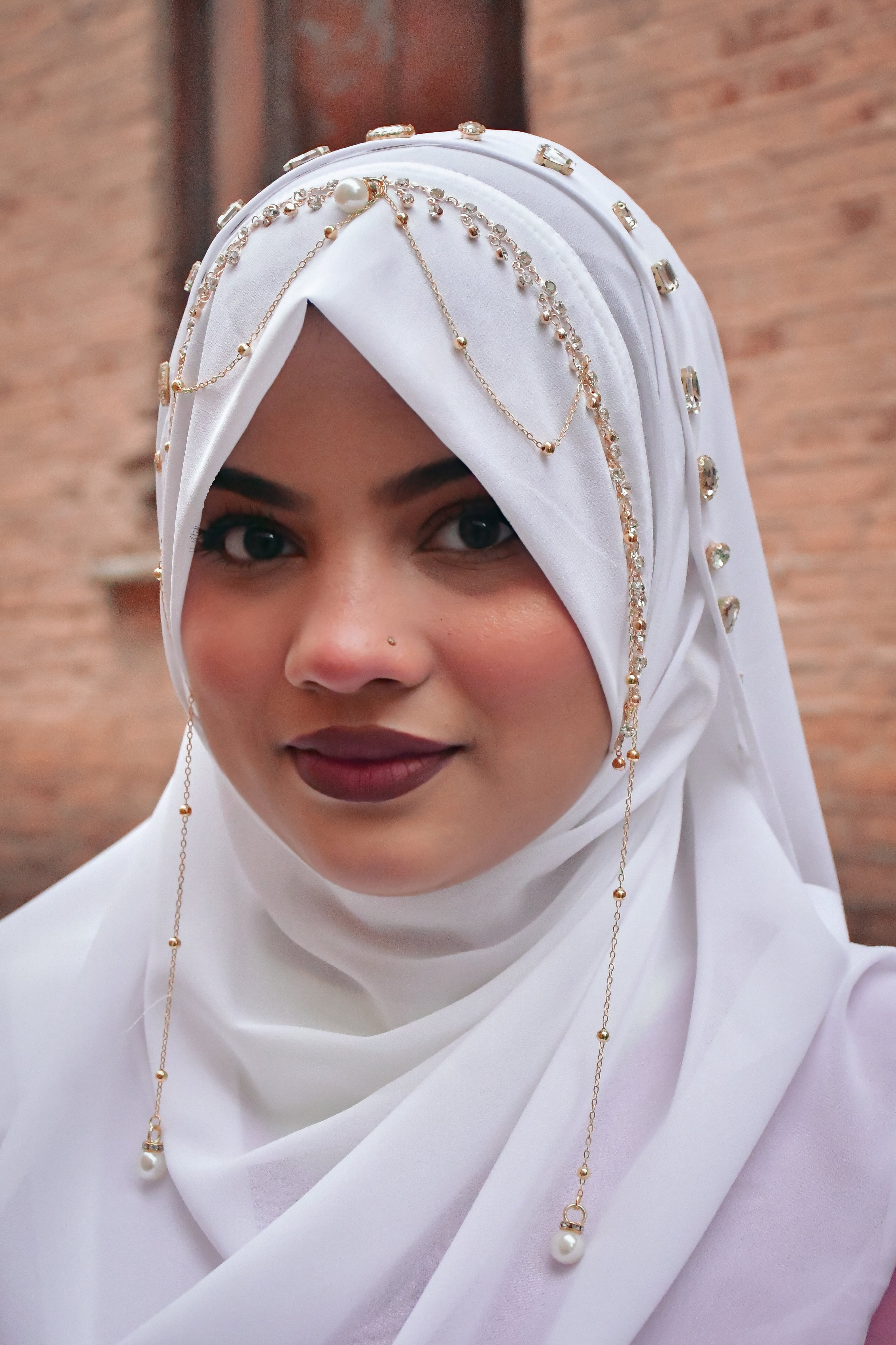 Instant - White Ready To Wear/ Makhni Style Imported Lace Hijab Collection