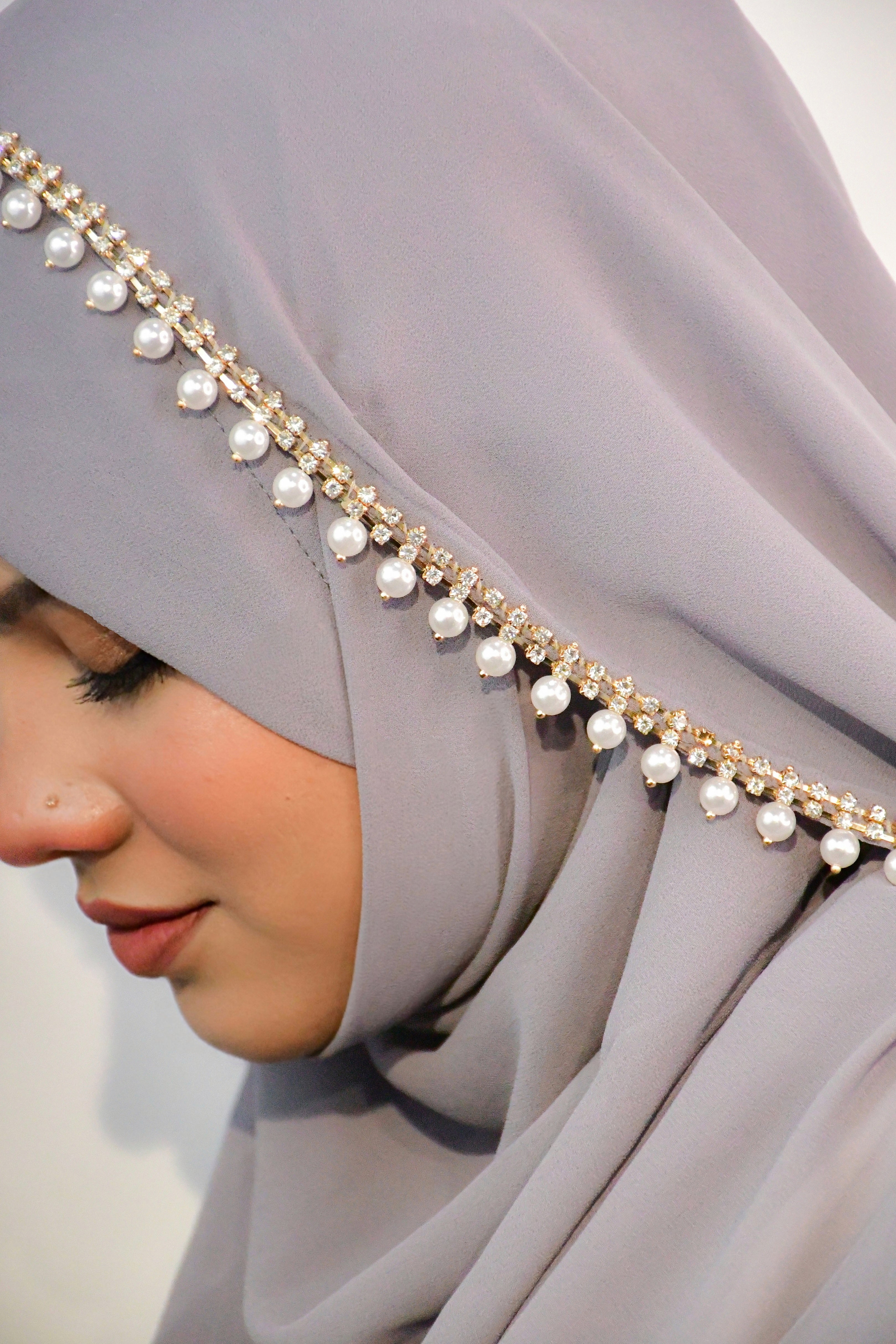 Instant - Grey Ready To Wear/ Makhni Style Luxury Premium Diamond Hijab
