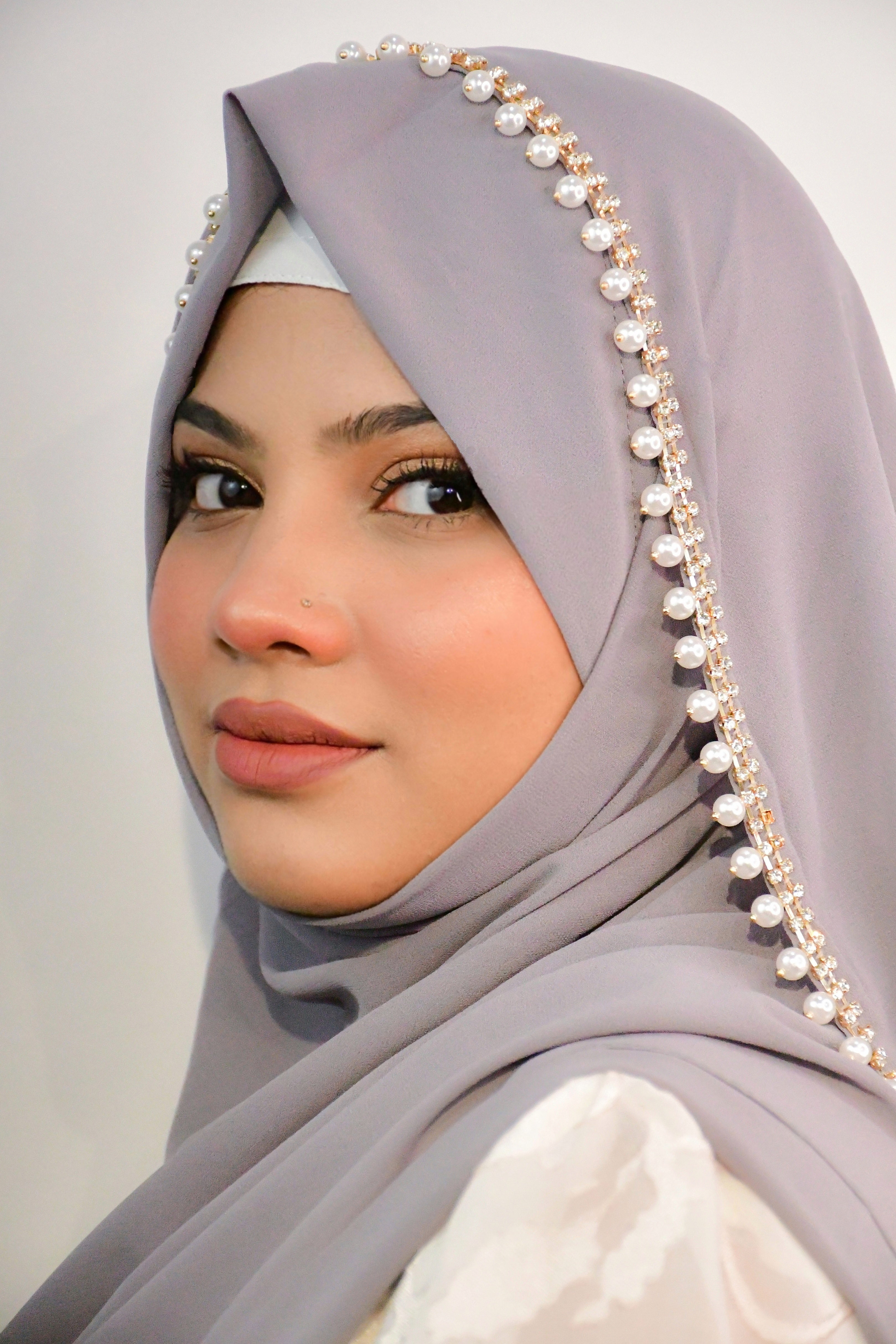 Instant - Grey Ready To Wear/ Makhni Style Luxury Premium Diamond Hijab