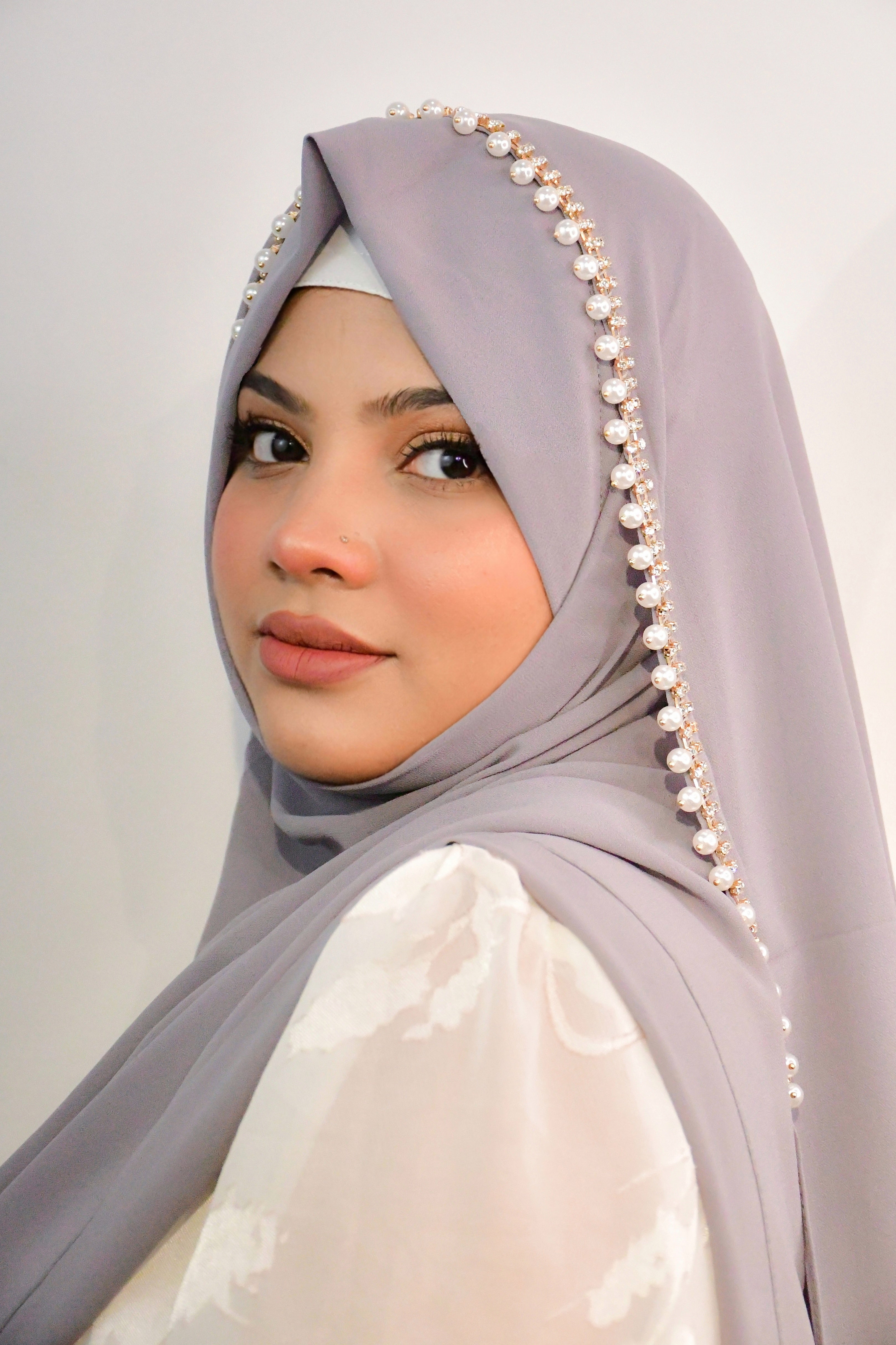 Instant - Grey Ready To Wear/ Makhni Style Luxury Premium Diamond Hijab
