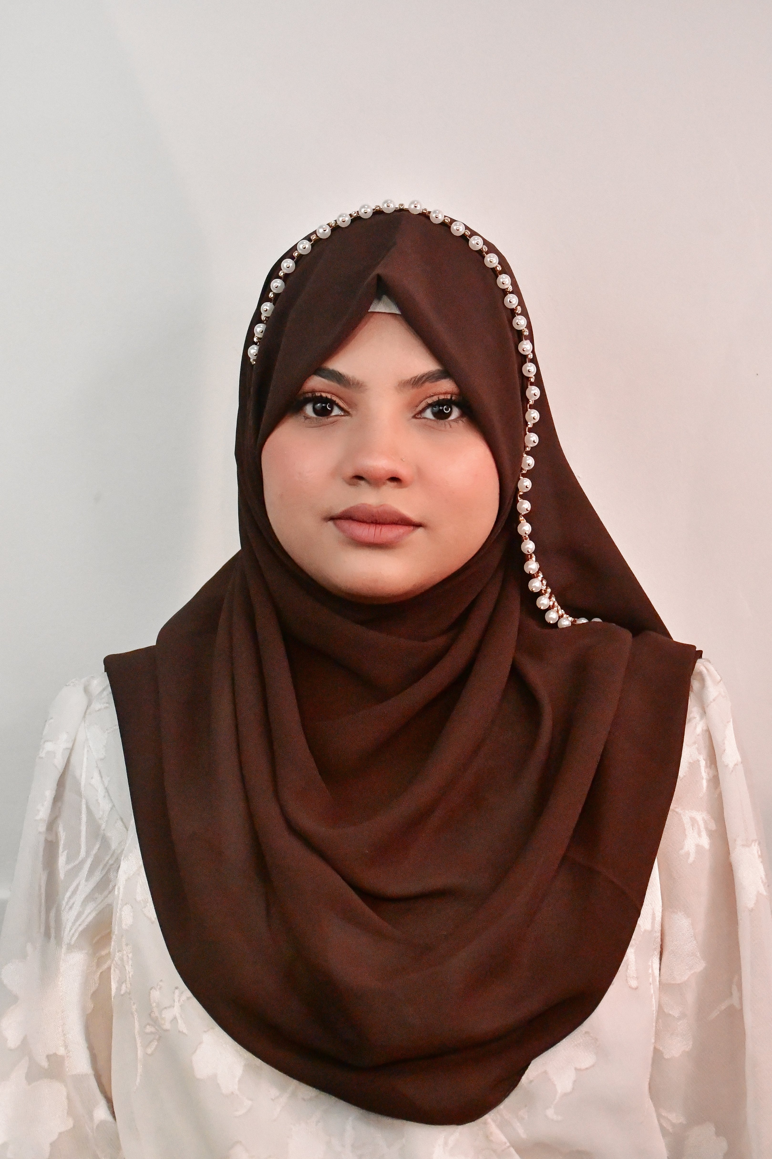 Instant - Brown Ready To Wear/ Makhni Style Luxury Premium Diamond Hijab