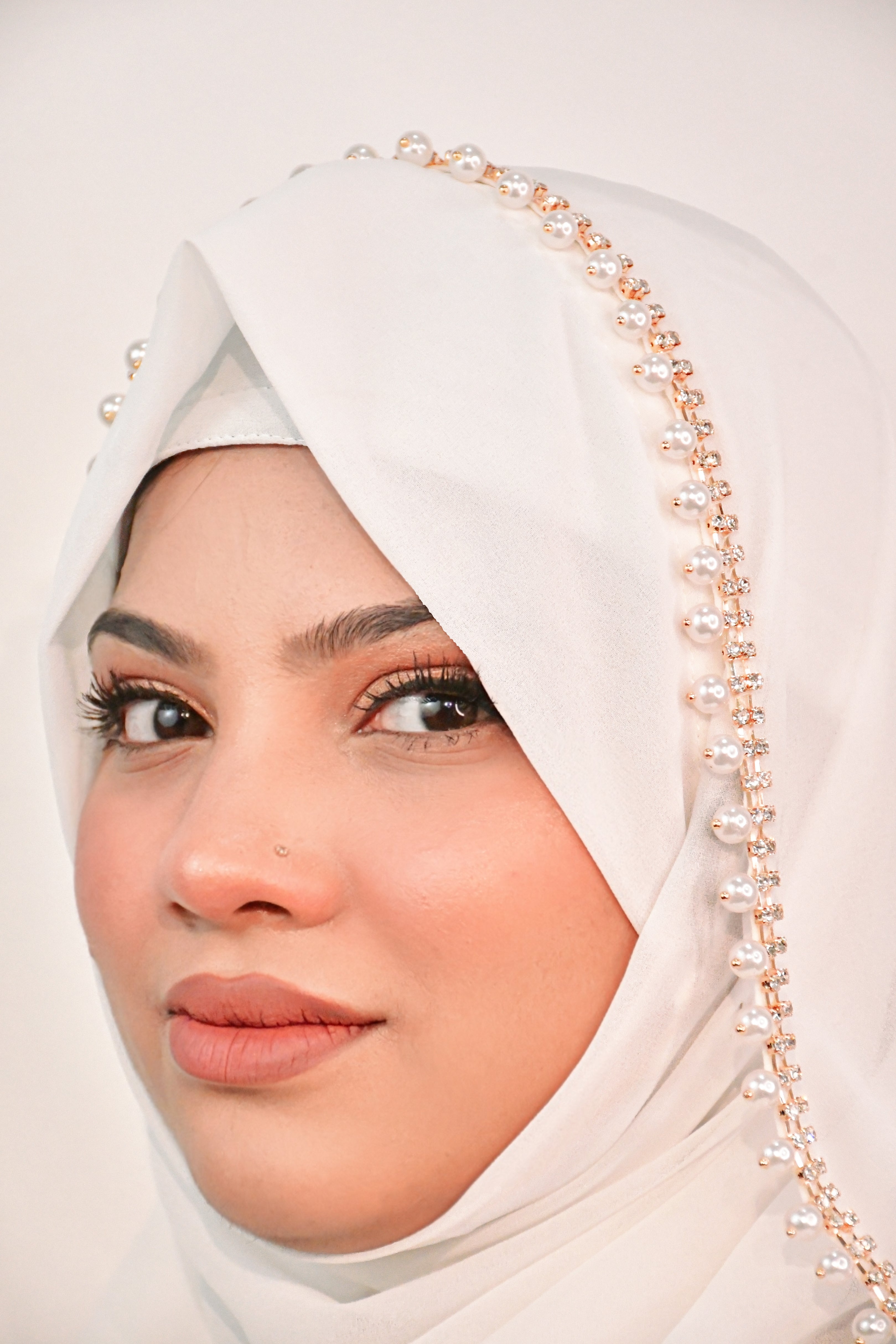 Instant - White Ready To Wear/ Makhni Style Luxury Premium Diamond Hijab