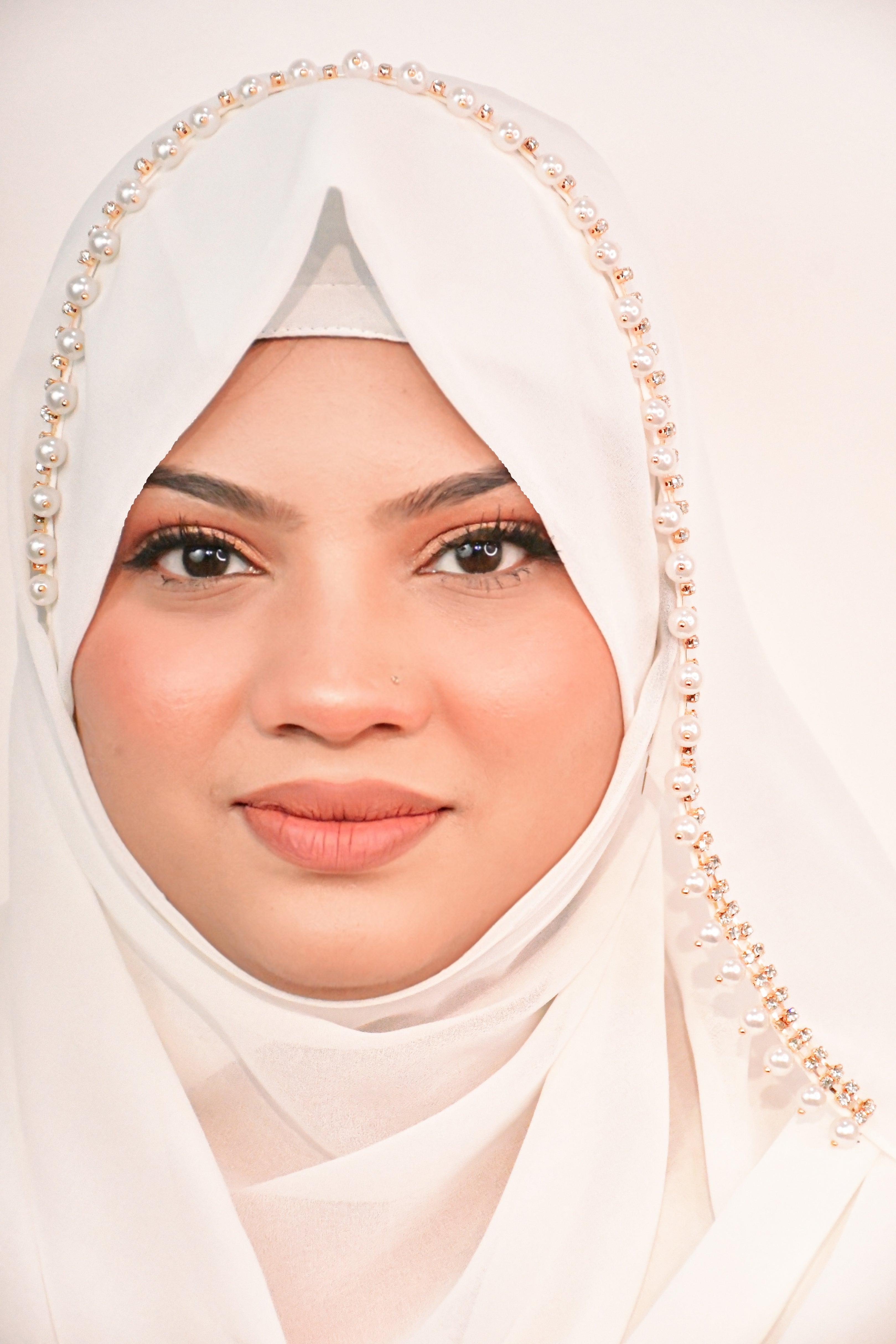 Instant - White Ready To Wear/ Makhni Style Luxury Premium Diamond Hijab