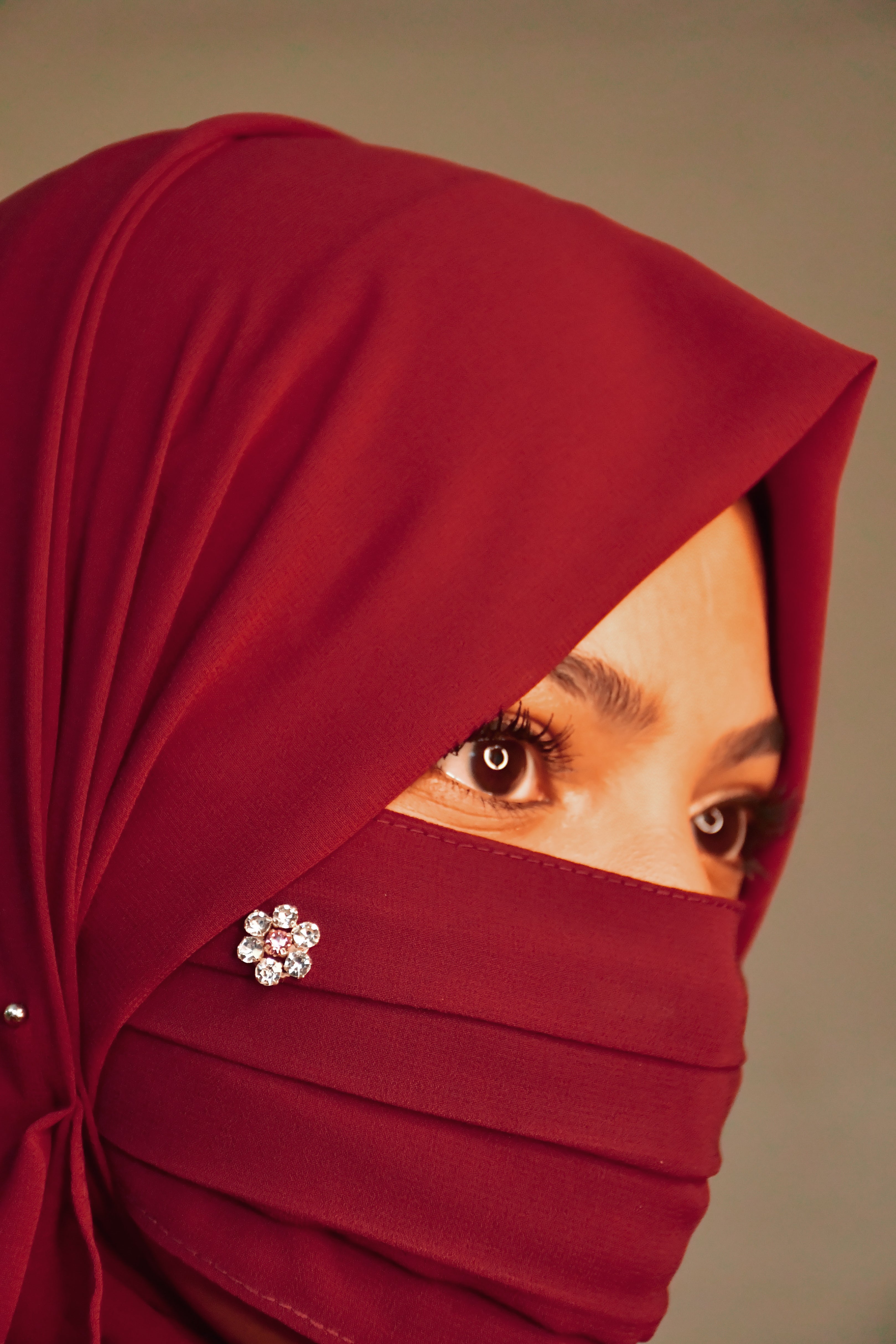Diamond Flower Handwork Premium Hijab Friendly Mask