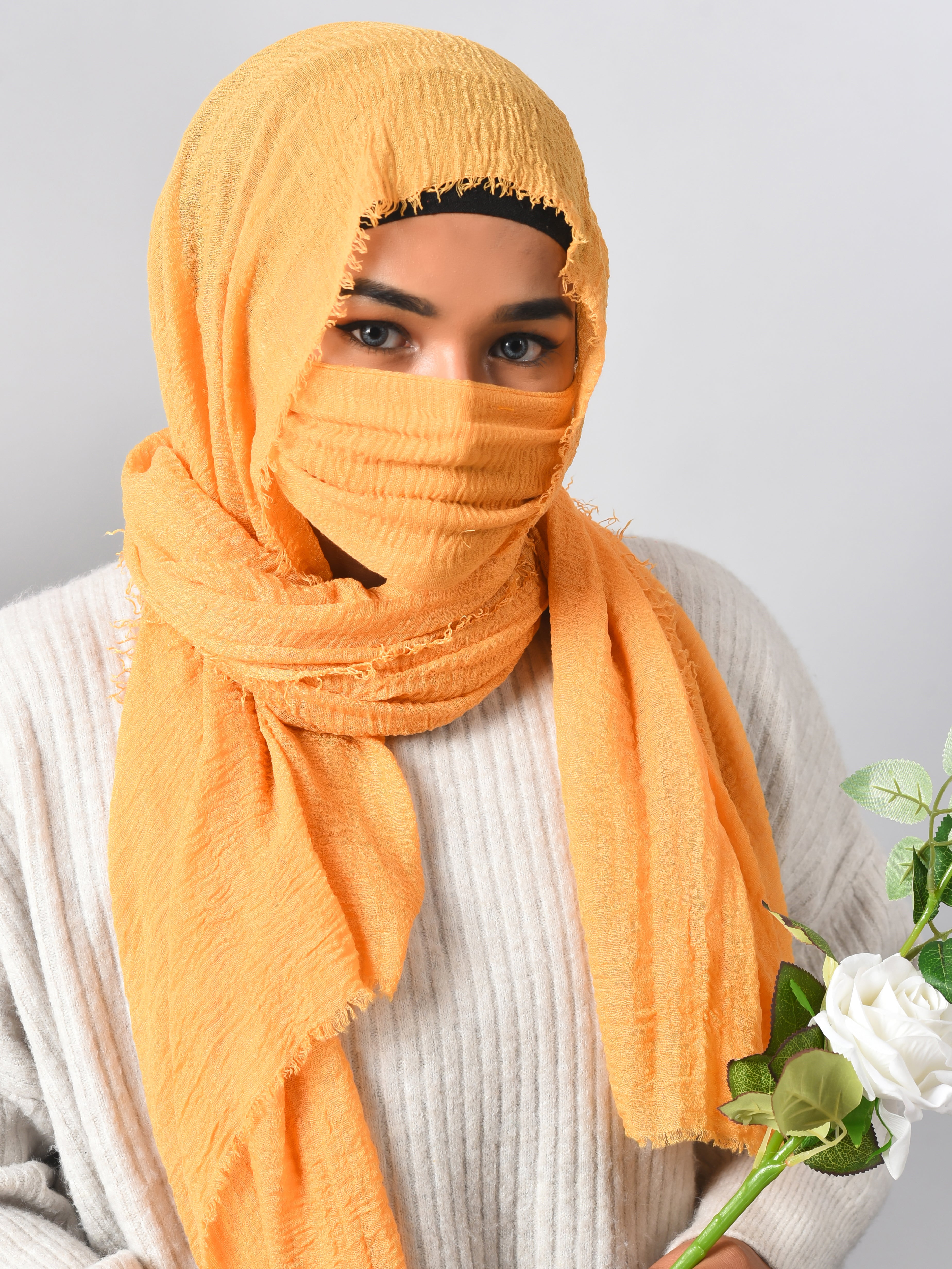 Crinkle Cotton Daily Wear Hijab With Mask