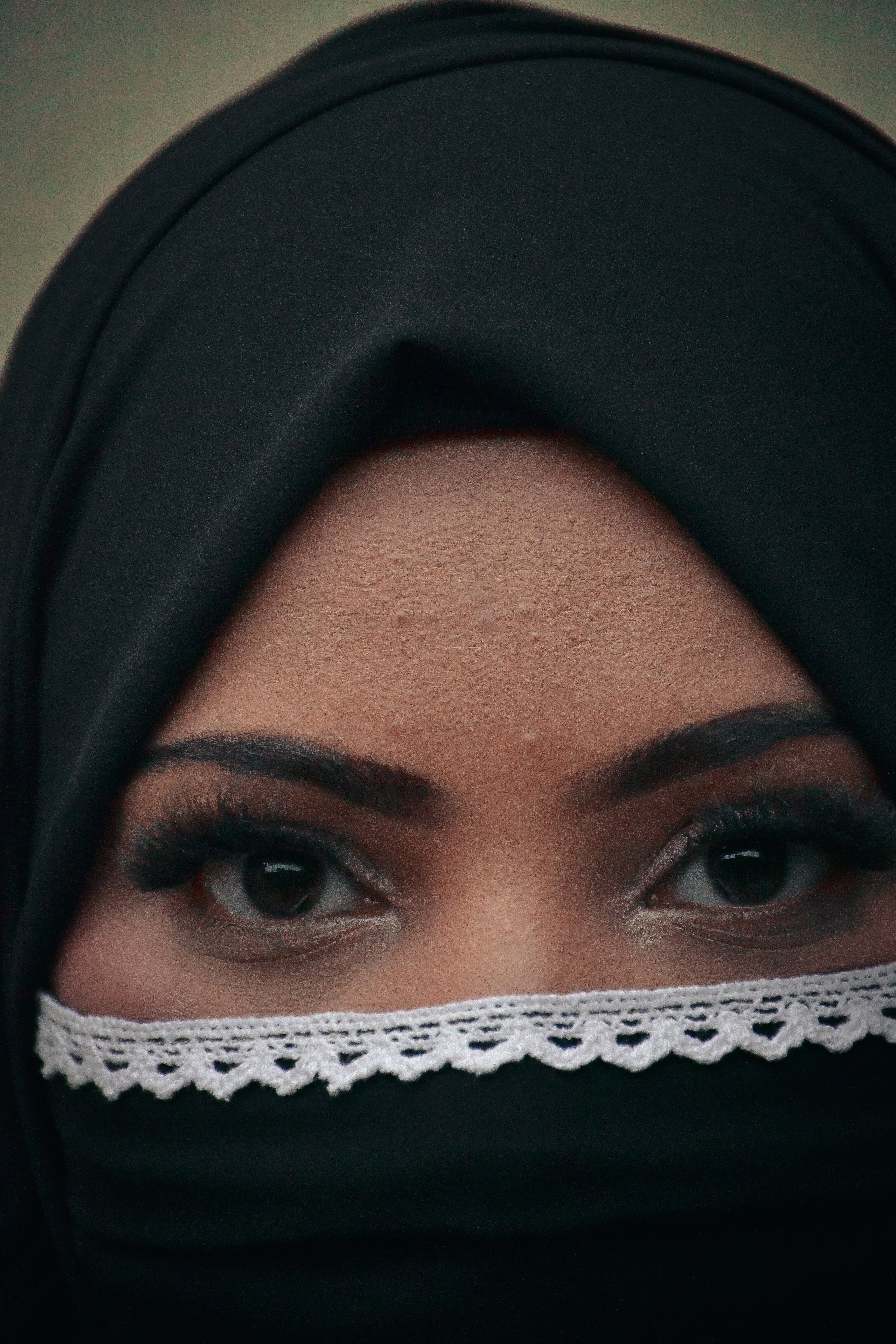 Lace Premium Hijab Friendly Mask