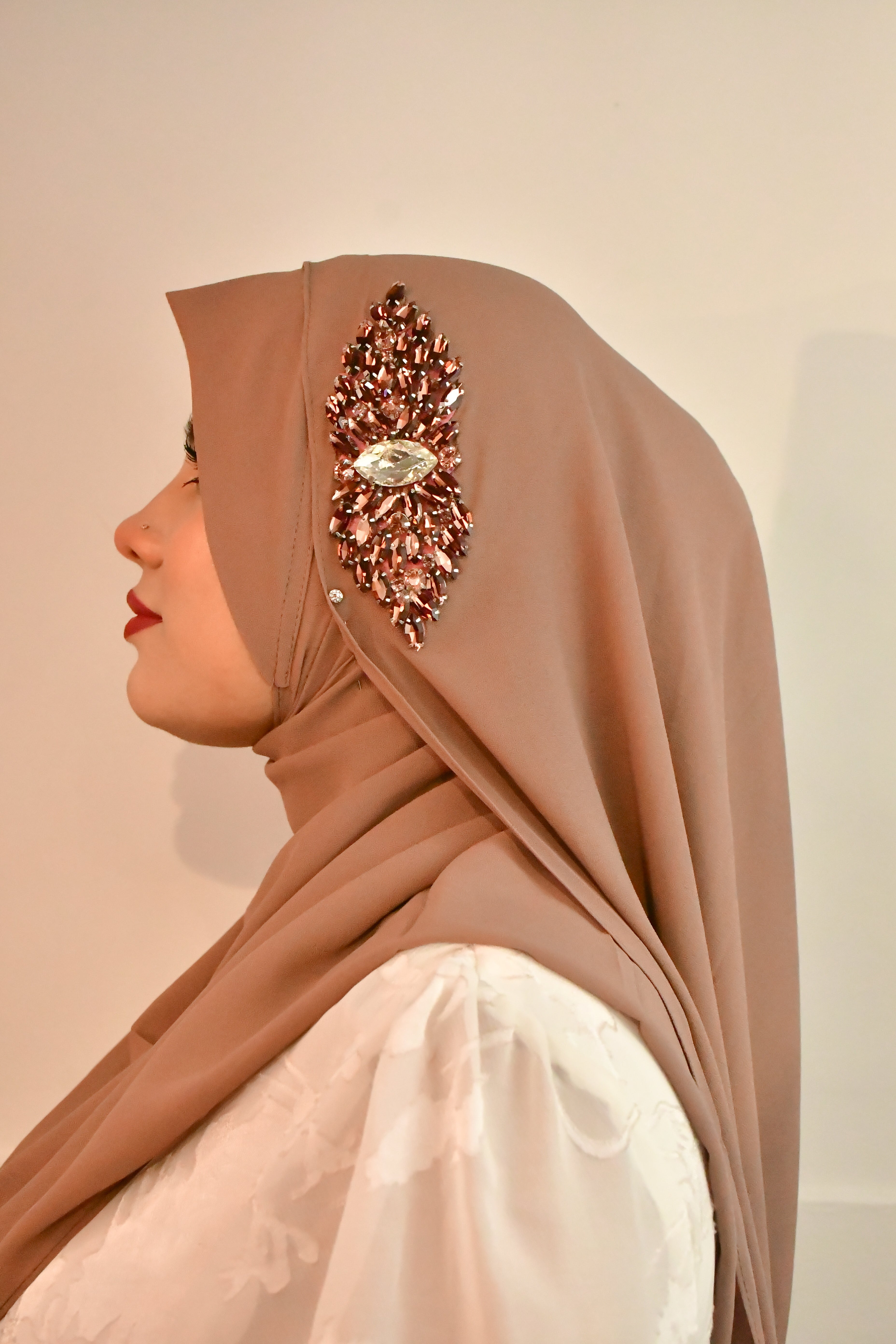 Diamond Brooch Instant Ready To Wear Makhni Style Hijab