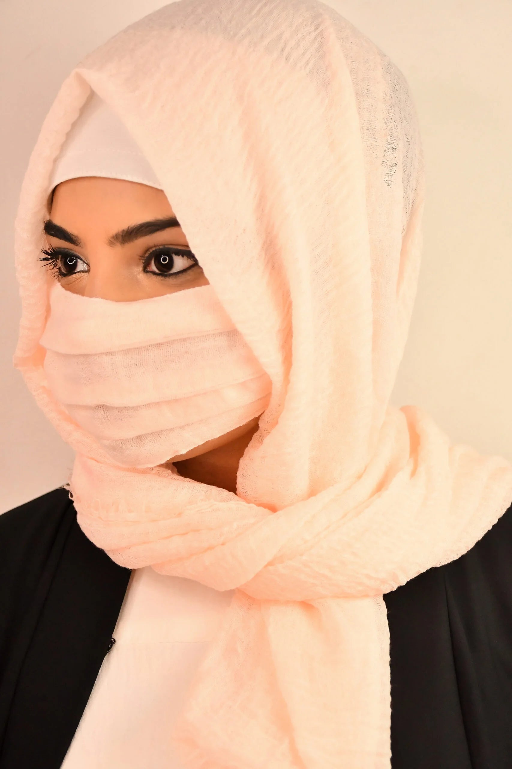 Crinkle Cotton Daily Wear Hijab With Mask