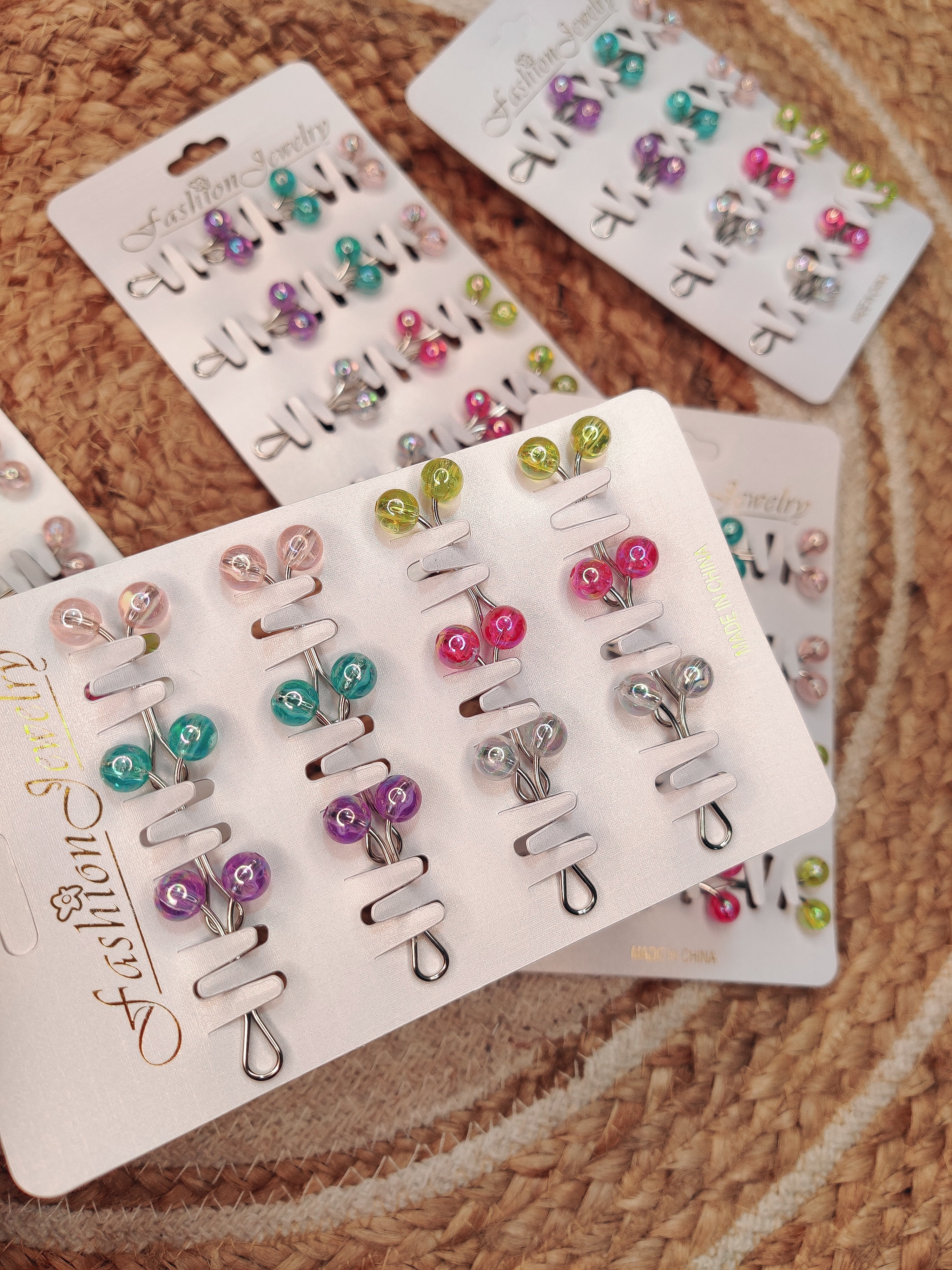 Pearl Loop Pins For Hijab – Random Pick ( Per Piece )