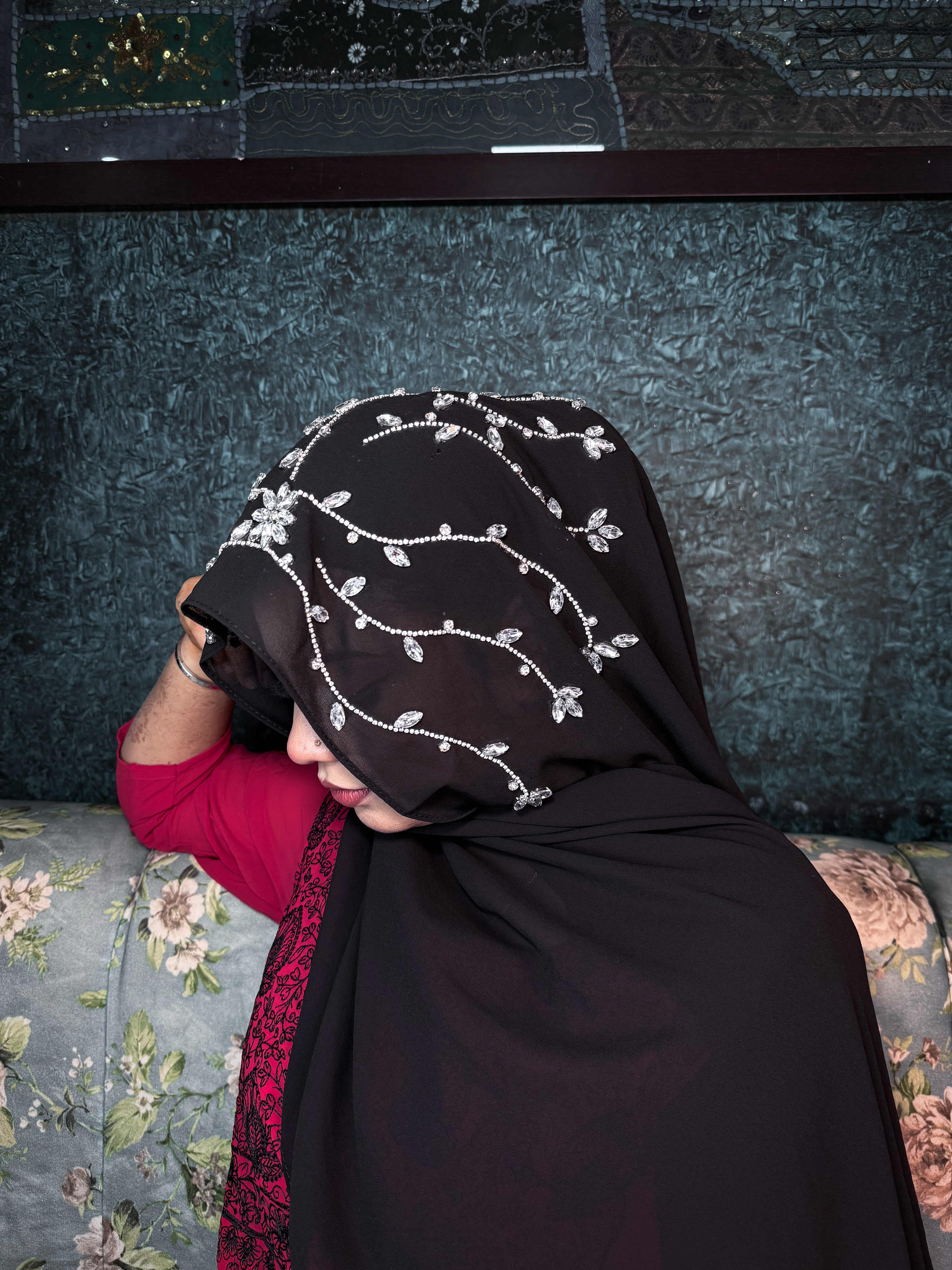 Black Diamond Premium Handwork Taj Hijab (SIZE 180 cm x 70 cm)