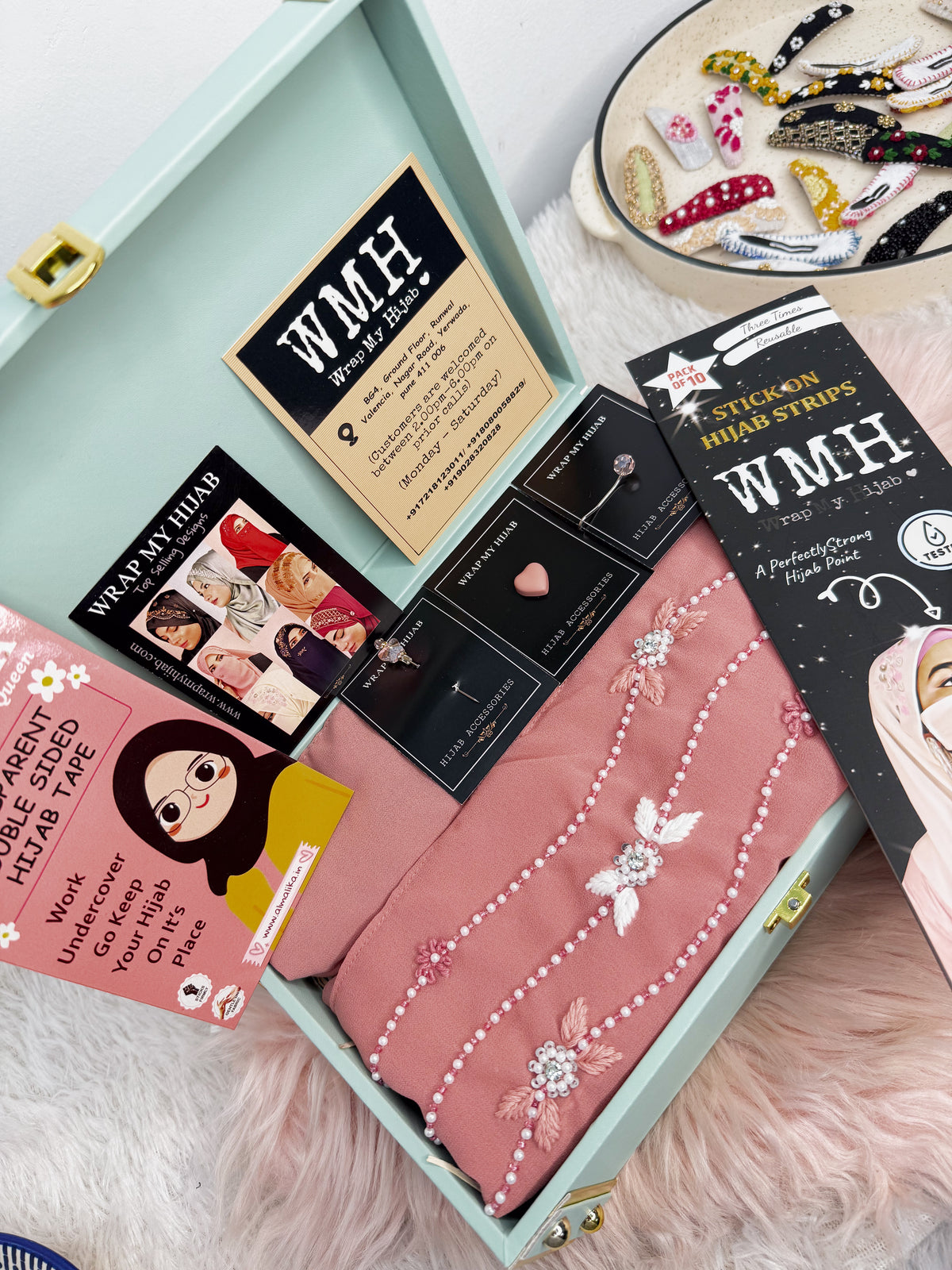 WIFE'S DAY HIJAB HAMPER WITH BOX OFFER HAMPER