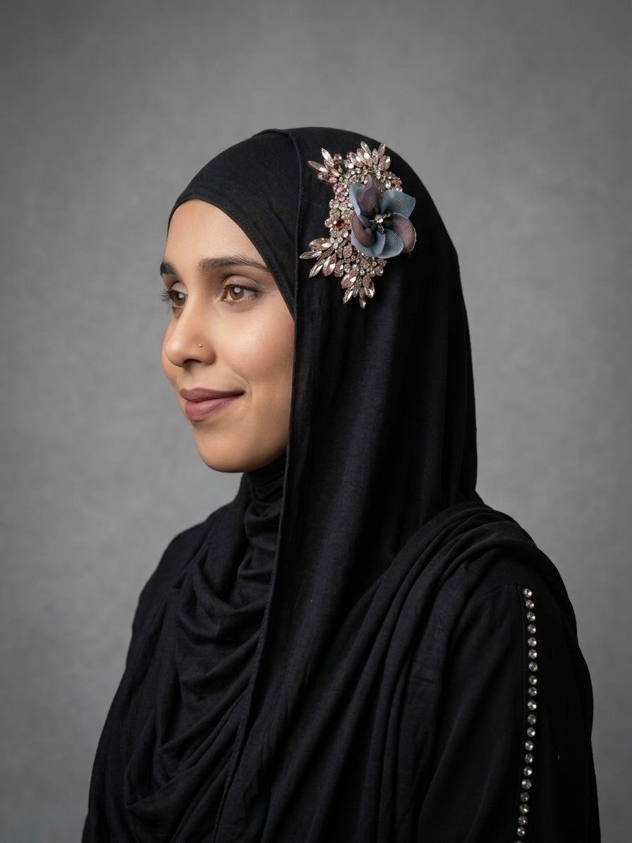 Instant Jersey Hijab with Embellished Floral Brooch – Pre-Stitched Slip-On Headscarf