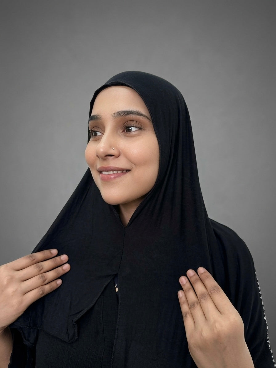 Instant Jersey Hijab with Embellished Floral Brooch – Pre-Stitched Slip-On Headscarf