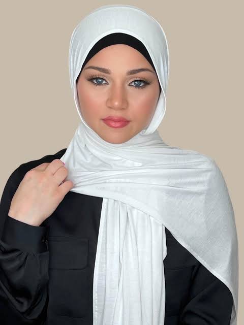 Bamboo Light Beige Jersey Hijab (NO PINS REQUIRED)