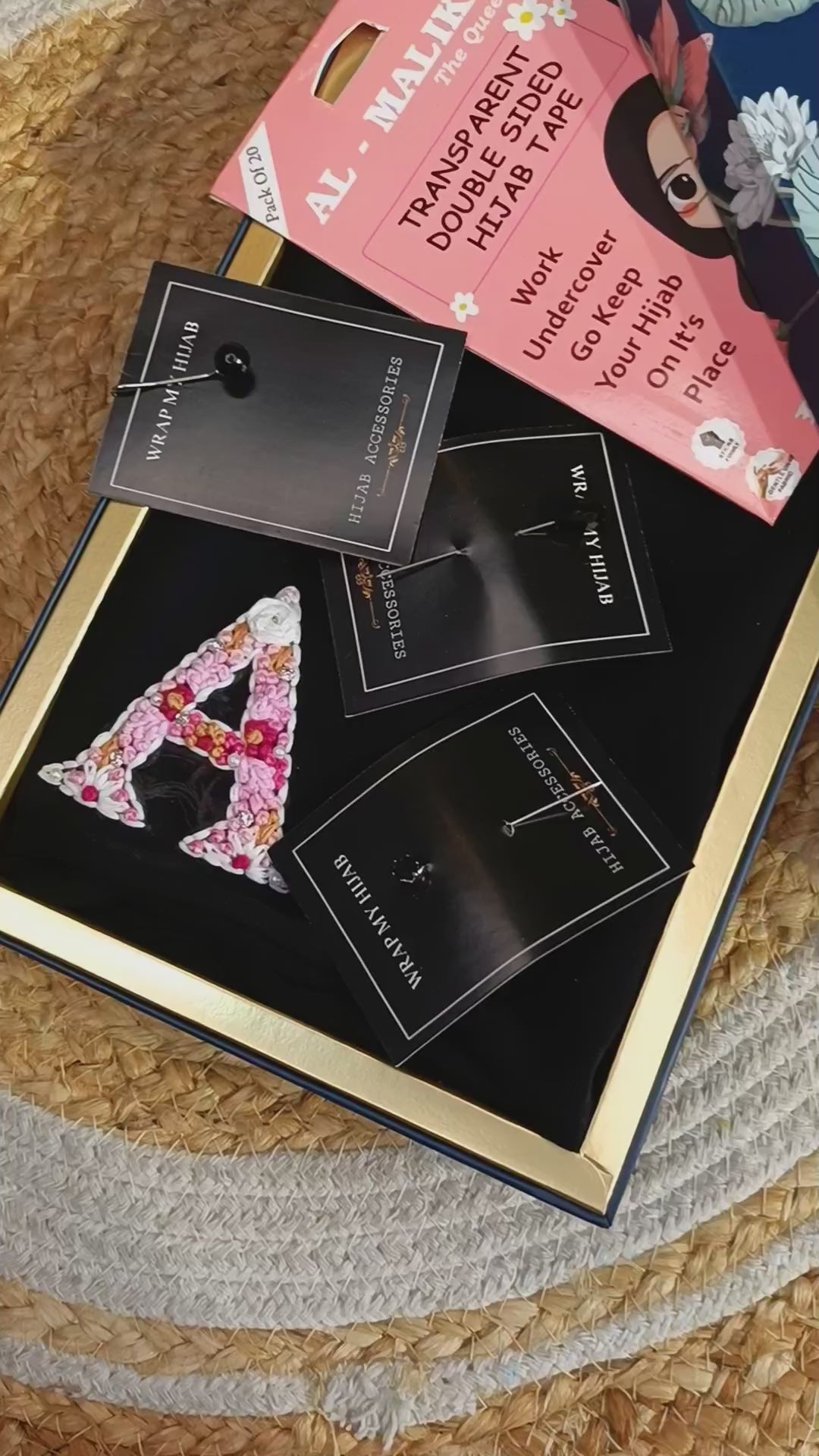 INITIAL LETTER THREADWORK HIJAB HAMPER GIFT BOX